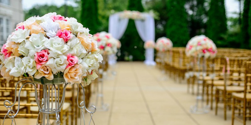 wedding aisle flowers wedding aisle flowers