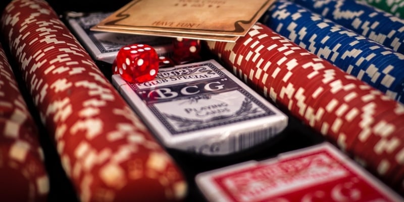 Online casino dealer jobs london uk