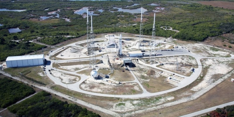Tempat peluncuran bersejarah di Pusat Antariksa Kennedy NASA di Florida Tempat peluncuran bersejarah di Pusat Antariksa Kennedy NASA di Florida
