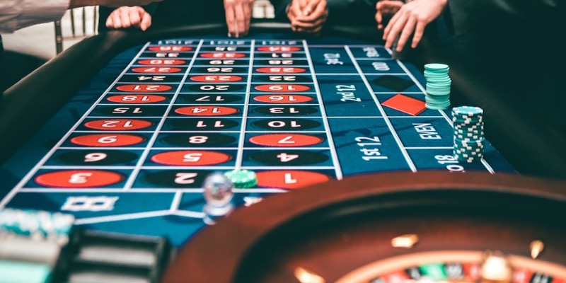 Playing Roulette