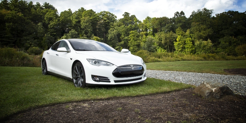 Ruby Fortune Casino: Tesla is on trend