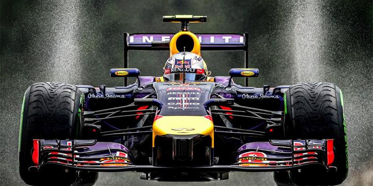 Il design delle vetture le tiene incollate al circuito